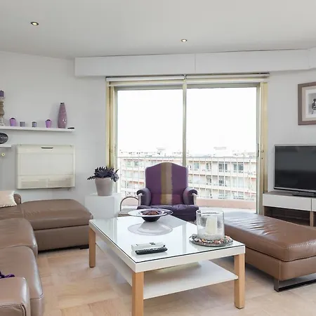 Centragence - L'hippodrome Apartment